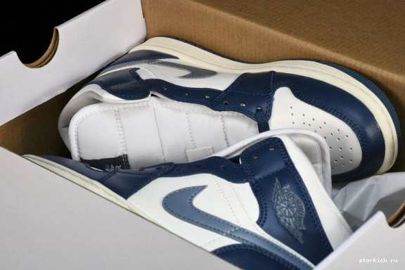 BQ6472-414 BQ6472-414 Blue Jordan  Mid Air  1 French 0104